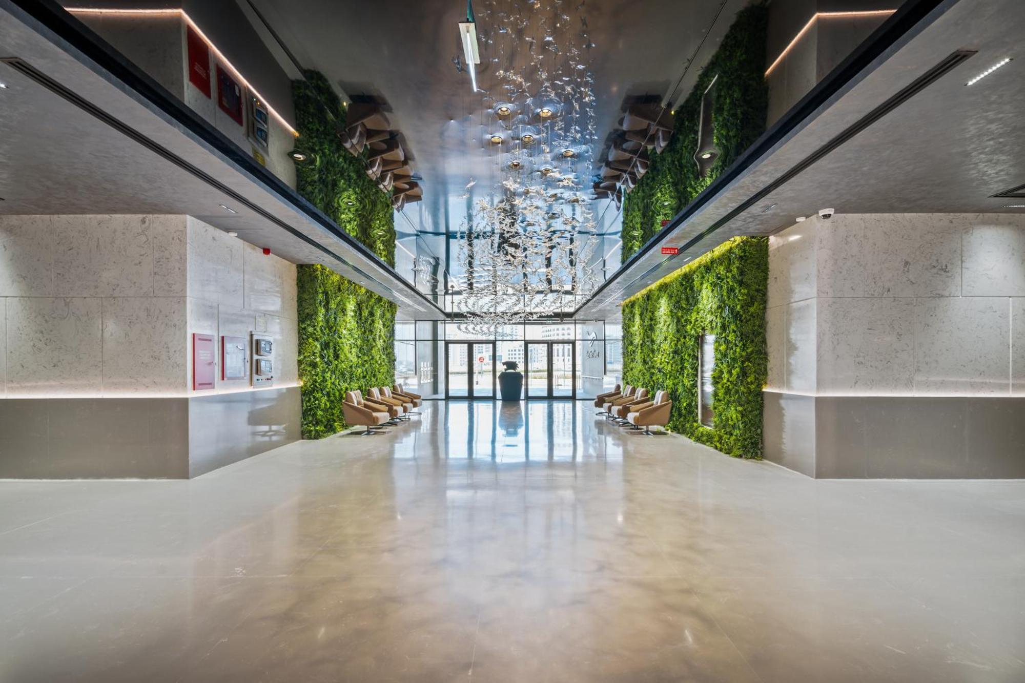 Апартаменти Luxury In Dubailand -